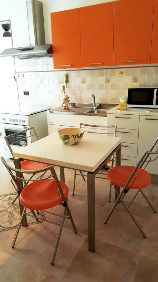 Appartamento Le Conchiglie Monterosso Al Mare Luaran gambar